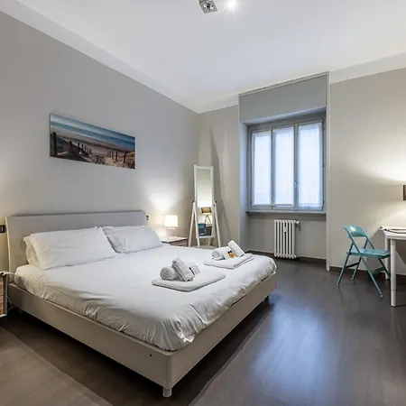 Sant' Ambrogio Flat-3