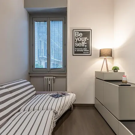 Sant' Ambrogio Flat-3