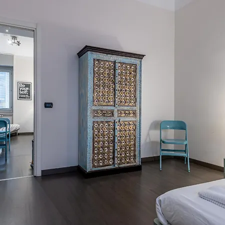 Sant' Ambrogio Flat-2