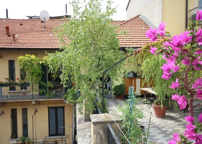 Design&Terrazzo A 5 Min Dal Centro - Laura's House